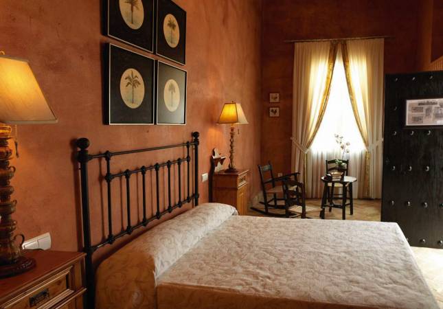 Los mejores precios en Hotel Rural La Casona de Calderón. El entorno más romántico con los mejores precios de Sevilla